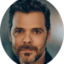 Justin Avoth. RP. Male. Voiceover. Headshot. New.