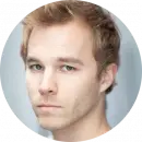 Laurence Dobiesz male voiceover headshot