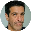 Julio Galan Spanish Latin voiceover headshot