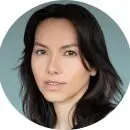 Emilia Gil Headshot US Spanish-Latin Female Artist